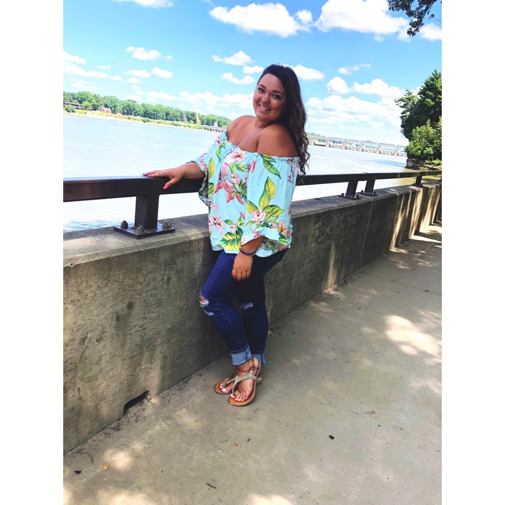 Meet your Posher, Allyson